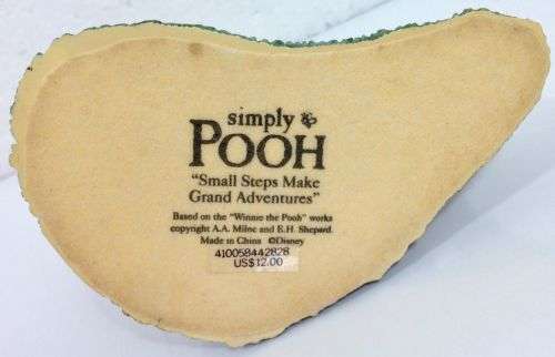 Winnie the Pooh Figurine Disney Simply Pooh SMALL STEPS MAKE GREAT ADVENTURES