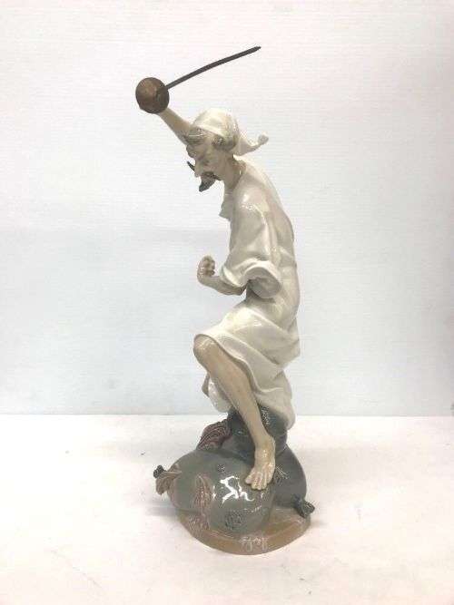 Lladro Porcelain Large Figurine #1343 `Wrath of Don Quixote`