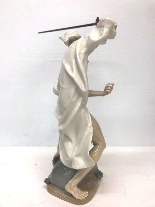 Lladro Porcelain Large Figurine #1343 `Wrath of Don Quixote`