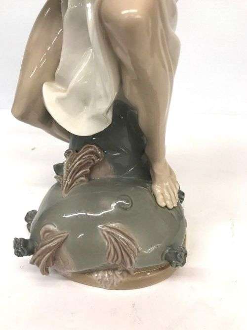 Lladro Porcelain Large Figurine #1343 `Wrath of Don Quixote`