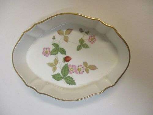 Wedgwood Wild Strawberry Oval Dish  #