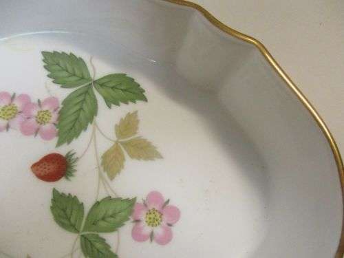 Wedgwood Wild Strawberry Oval Dish  #