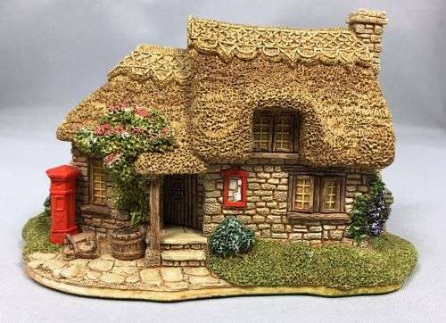 Lilliput Lane Penny`s Post #