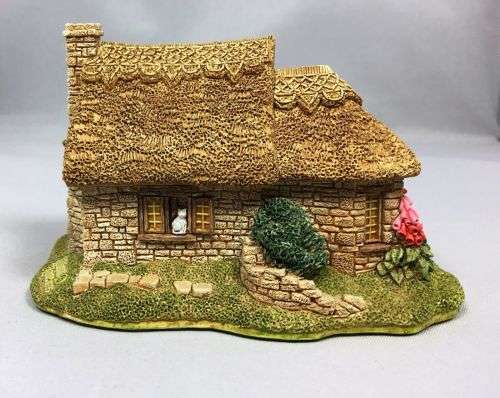 Lilliput Lane Penny`s Post #