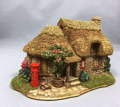 Lilliput Lane Penny`s Post #