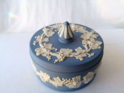 Vintage Wedgwood Blue Jasperware Powder Pot Stunning *