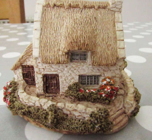 Miniature House - Lilliput Lane Tanners Cottage #