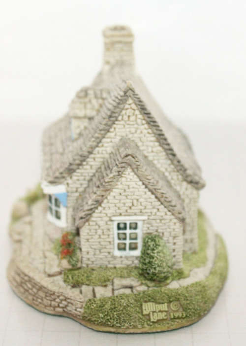 Miniature House - Lilliput Lane Purbeck Stores #