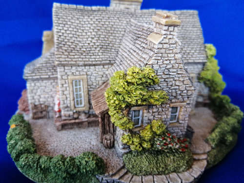 Lilliput Lane Village School English Collection North Handmade in Cumbria 1991 #