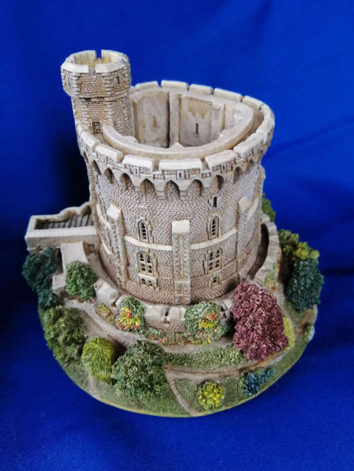 Lilliput Lane Britain's Heritage Round Tower Royal Windsor Castle 1998 *