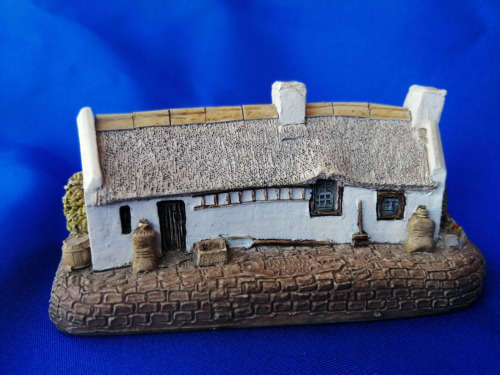 BURNS COTTAGE LILLIPUT LANE. SCOTTISH COLLECTION - ALLOWAY. DATED 1985 #