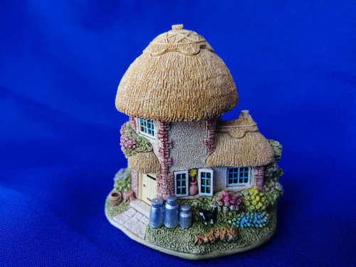 Lilliput Lane The Dairy Tower House