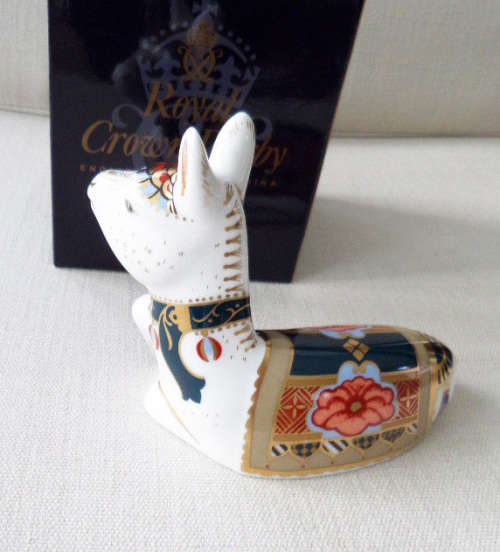 Royal Crown Derby Donkey Foal Paperweight - Gold Stopper