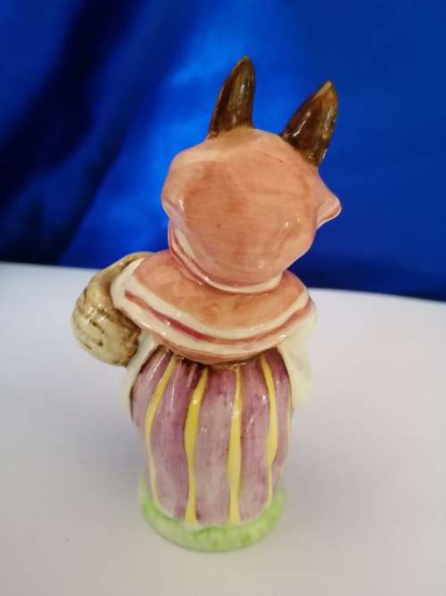 Beswick Beatrix Potters Mrs Rabbit 1200/2 #