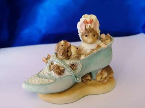 FW & Co  Beatrix Potter's " Old Woman Who Lived in a Shoe "  #