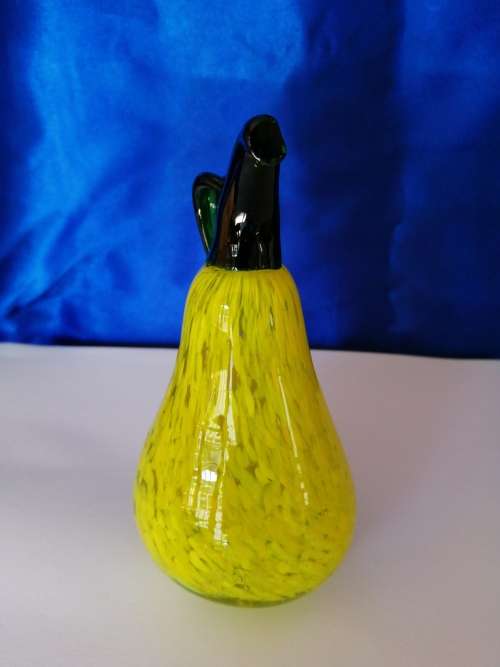 Stunning Glass Large Yellow Pearl