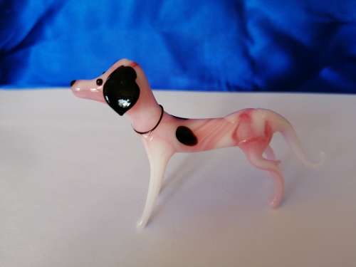 Stunning vintage blown glass Pink Dog