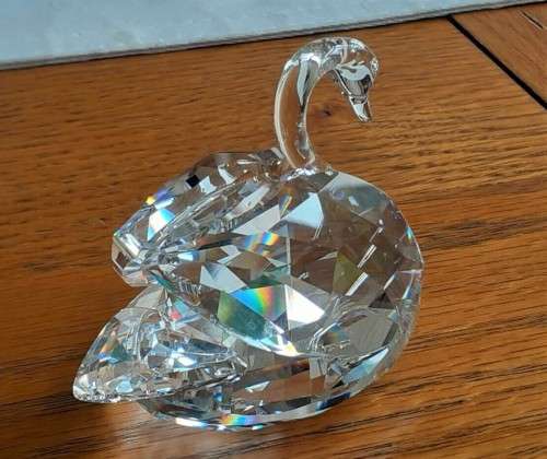 SWAROVSKI CRYSTAL SWAN LARGE 010005 BOXED RETIRED *
