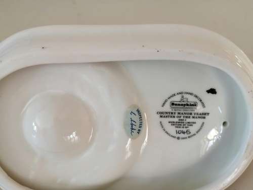 Royal Doulton Bunnykins `MASTER OF THE MANOR` DBD3 - LE #283 of 1,500