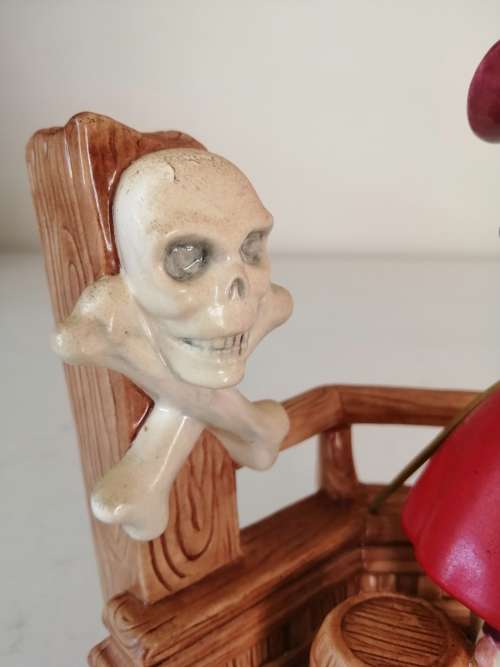 Disney CAPTAIN HOOK Model Figurine Peter Pan SHOWCASE COLLECTION Royal Doulton