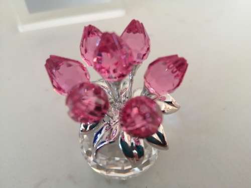 Swarovski crystal Pink Tulips Memories 626874 flowers vase. *
