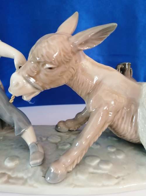 Lladro Figurine BOY WITH STUBBORN DONKEY AND DOG 5178 Retired