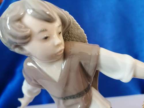 Lladro Figurine BOY WITH STUBBORN DONKEY AND DOG 5178 Retired