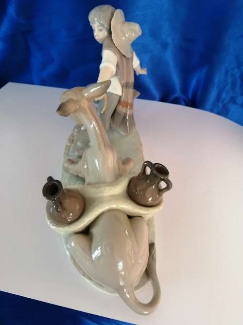 Lladro Figurine BOY WITH STUBBORN DONKEY AND DOG 5178 Retired