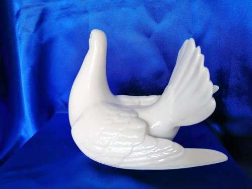 RARE LLADRO RESTLESS DOVE MODEL #6287 #