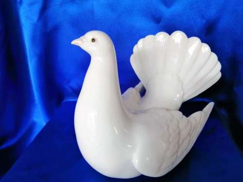 RARE LLADRO RESTLESS DOVE MODEL #6287 #