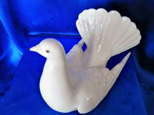 RARE LLADRO RESTLESS DOVE MODEL #6287 #