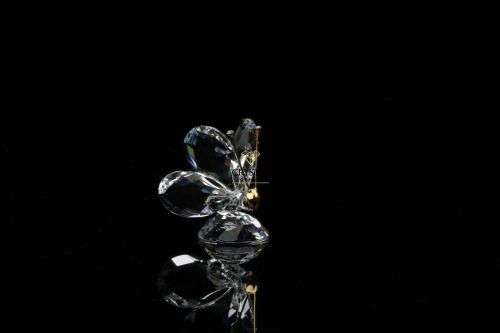 SWAROVSKI CRYSTAL BUTTERFLY MINIATURE 7667 035 000  *