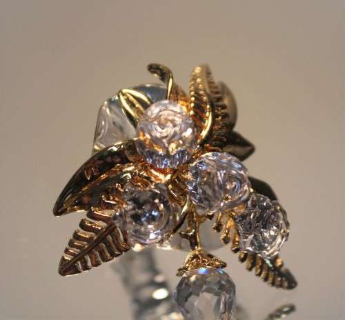 SWAROVSKI CRYSTAL MEMORIES CLASSICS WEDDING BOUQUET 18c GOLD PLATED #