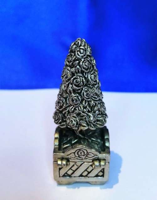 VINTAGE GIANNA ROSE (SPAIN) PEWTER TRINKET BOX, TOPIARY  #