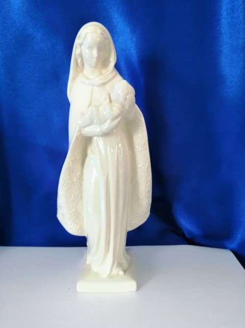 RARE 1950s HUMMEL MADONNA AND CHILD FIGURINE, MADE BY GOEBEL, WEST GERMANY #