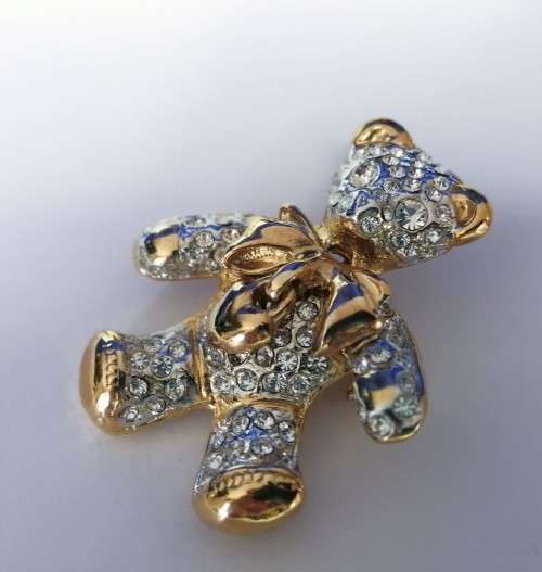 Beautiful Vintage Gold and Crystal Teddy Bear Brooch