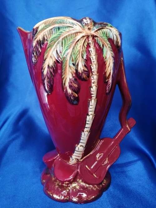 Beswick Hawaian Cocktai Jug with Palm Tree Guitar and Drums