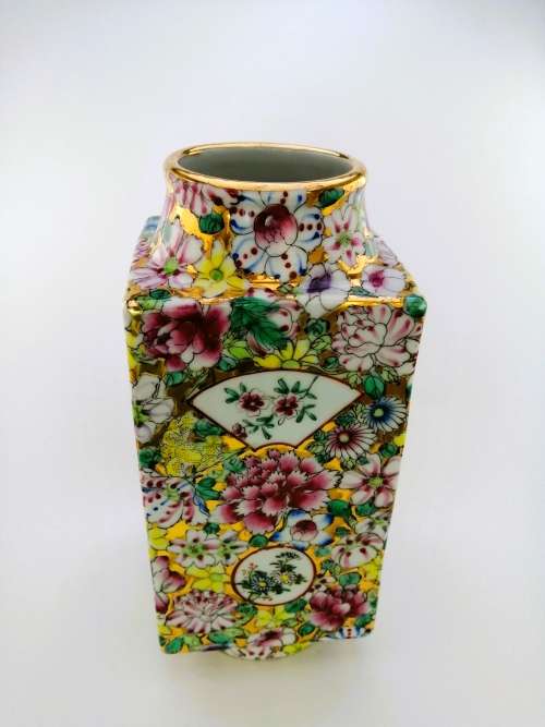 Chinese Tall Vase Famille Rose depicting maidens and dense flowerhead