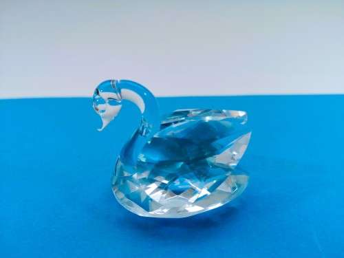 Byzantium Crystal Collection Stunning Cut Glass Crystal Swan