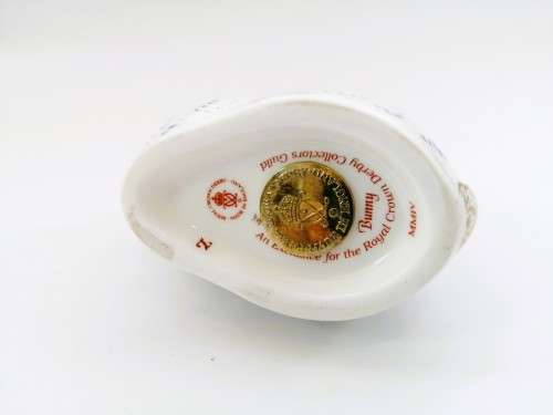 Royal Crown Derby Collectors Guild BUNNY RABBIT 2004 - Gold Stopper