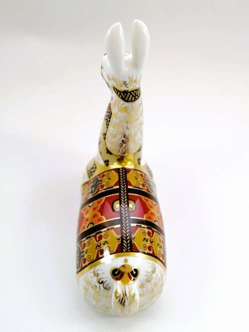Royal Crown Derby Llama Paperweigh Gold Stopper