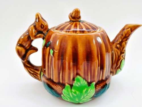 Vintage Glazed Porcelain Squirrel Nut T - Pot Sugar Creamer and Tea Pot