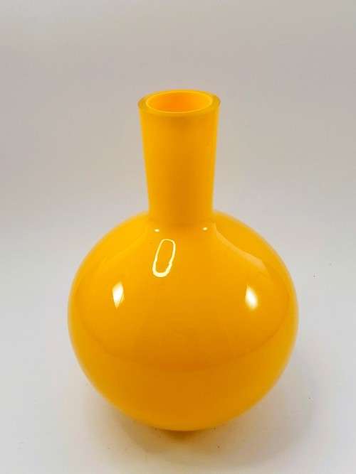 VIVID YELLOW KROSNO POLAND BULBOUS VASE WITH NARROW NECK MODERN, FUTURISTIC,