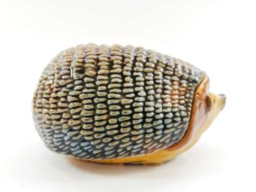 Wade Large Lidded Hedgehog trinket Box