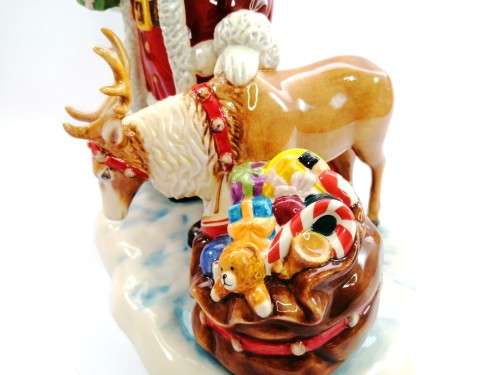 LARGE ROYAL DOULTON Christmas Santa ClausCHRISTMAS NOVELTY 2016  HOLIDAY MAGIC
