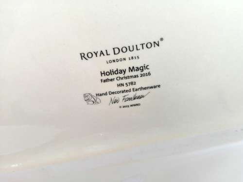 LARGE ROYAL DOULTON Christmas Santa ClausCHRISTMAS NOVELTY 2016  HOLIDAY MAGIC