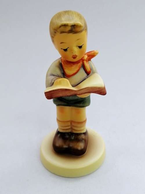 Goebel Hummel Figurine, Honor Student