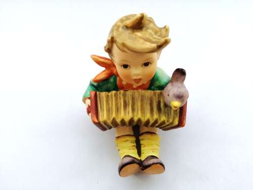 Goebel Hummel Figurine, Lets Sing