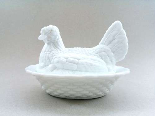 Vintage Large White Milk Glass Chicken on Nest covered dish