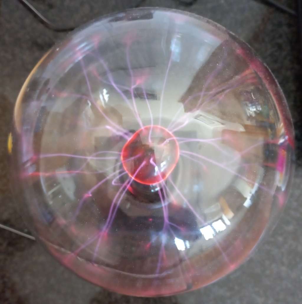 Retro 80s Plasma Ball-----Tested and working--Looks great.